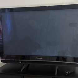 Panasonic Viera 40 In. TV 
