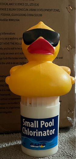 GAME Floating Pool Chlorinator Chemical Dispenser Duck w/ Sunglasses