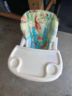 High chair orbBaby Booster Seat with Tray