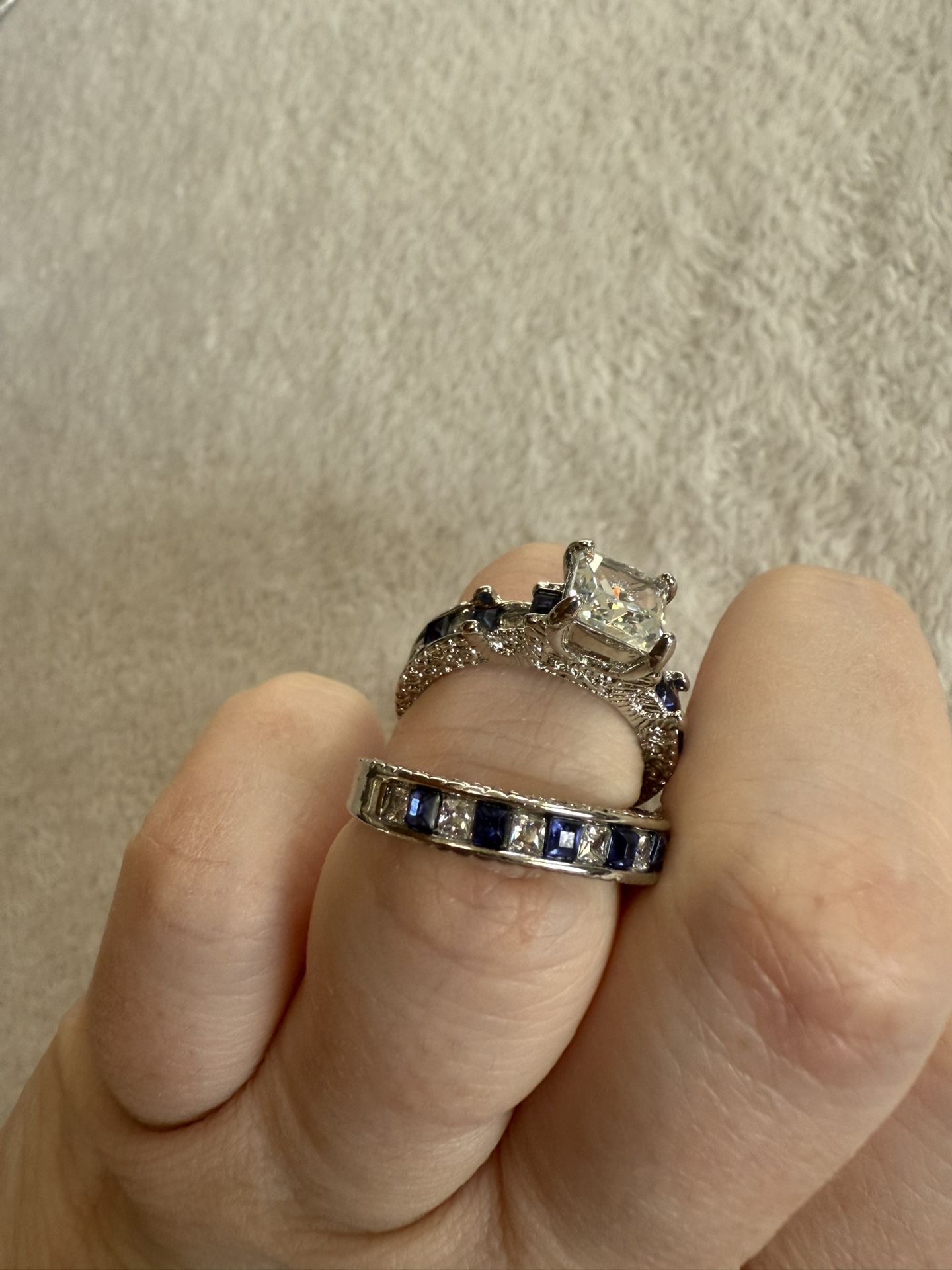 Women’s Size 8 Dual Ring Set