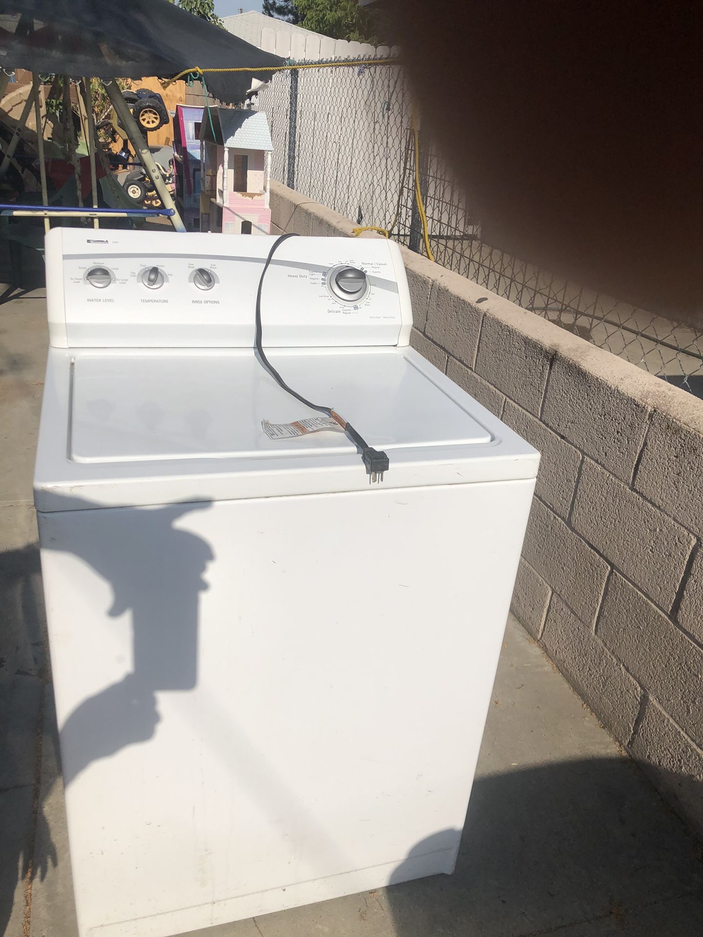 Heavy duty, Kenmore washer everything works good 100% guarantee