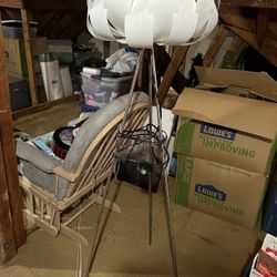 Tripod Lamp