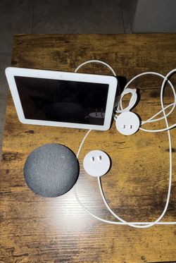 Google Display + Google Home FOR SALE! Good Condition! Flexible PRICE! MUST GO!!!