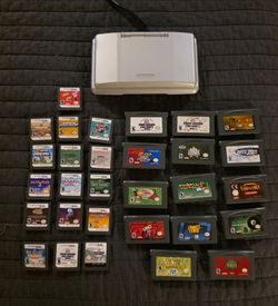 Fully functional Nintendo DS with 30 games + power cable read description for details