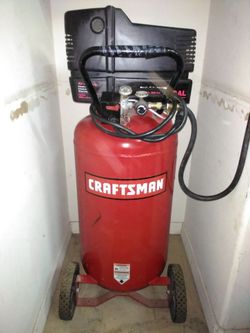 Craftsman 5.5 HP 25 Gallon Air Compressor with Retractable 50' long 3/8" air hose reel and a digital tire inflator, works perfectly