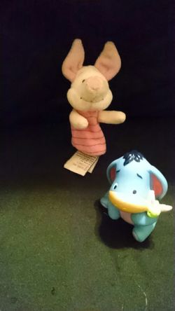 Eeyore and Piglet Finger Puppet