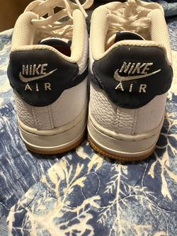 Women’s sneakers