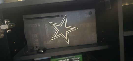 Xbox Series X 1TB – Excellent Condition