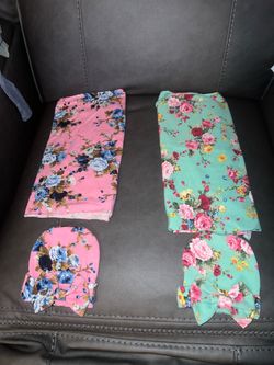 2 piece floral swaddles w hats