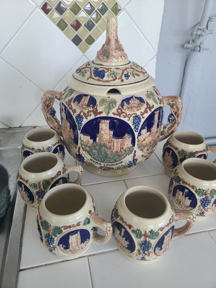 Beautiful Gerz West Germany Stoneware Hot Cider Mug Set. Castle Medallions Grapes.