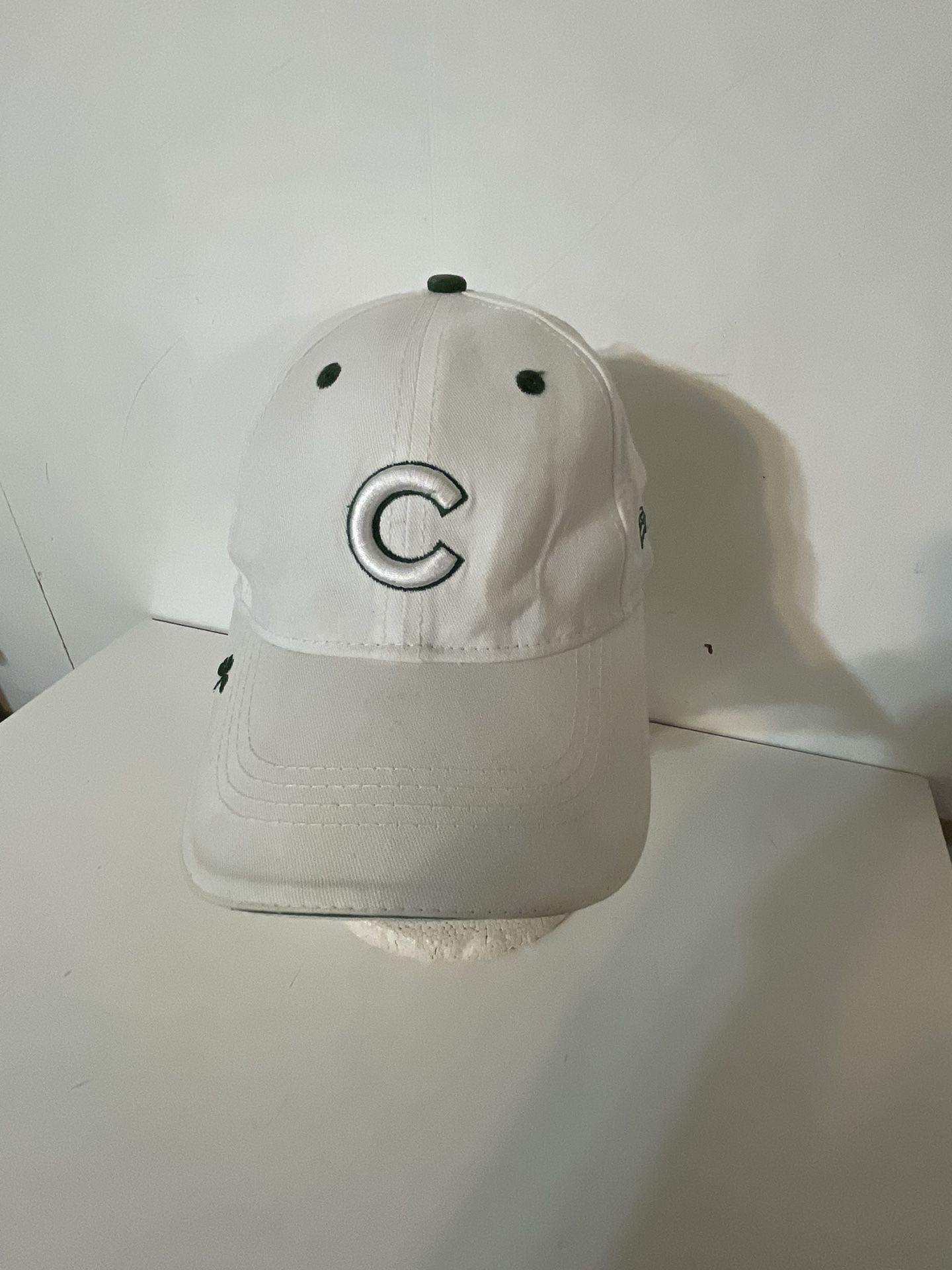 Chicago Cubs Hat In White