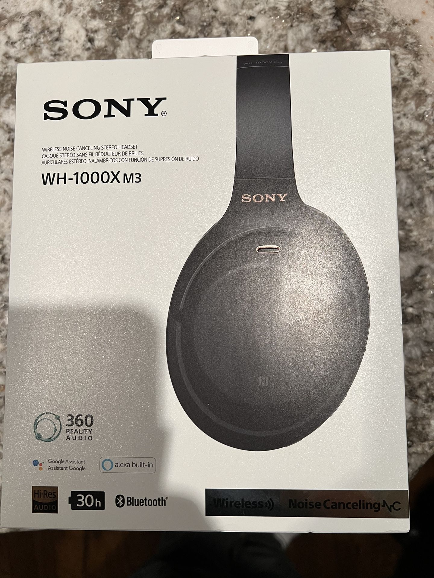 Sony - WH-1000XM3 Wireless Noise-Cancelling Over-the-Ear Headphones - Black 