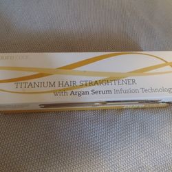 Titanium Hair Straightener 