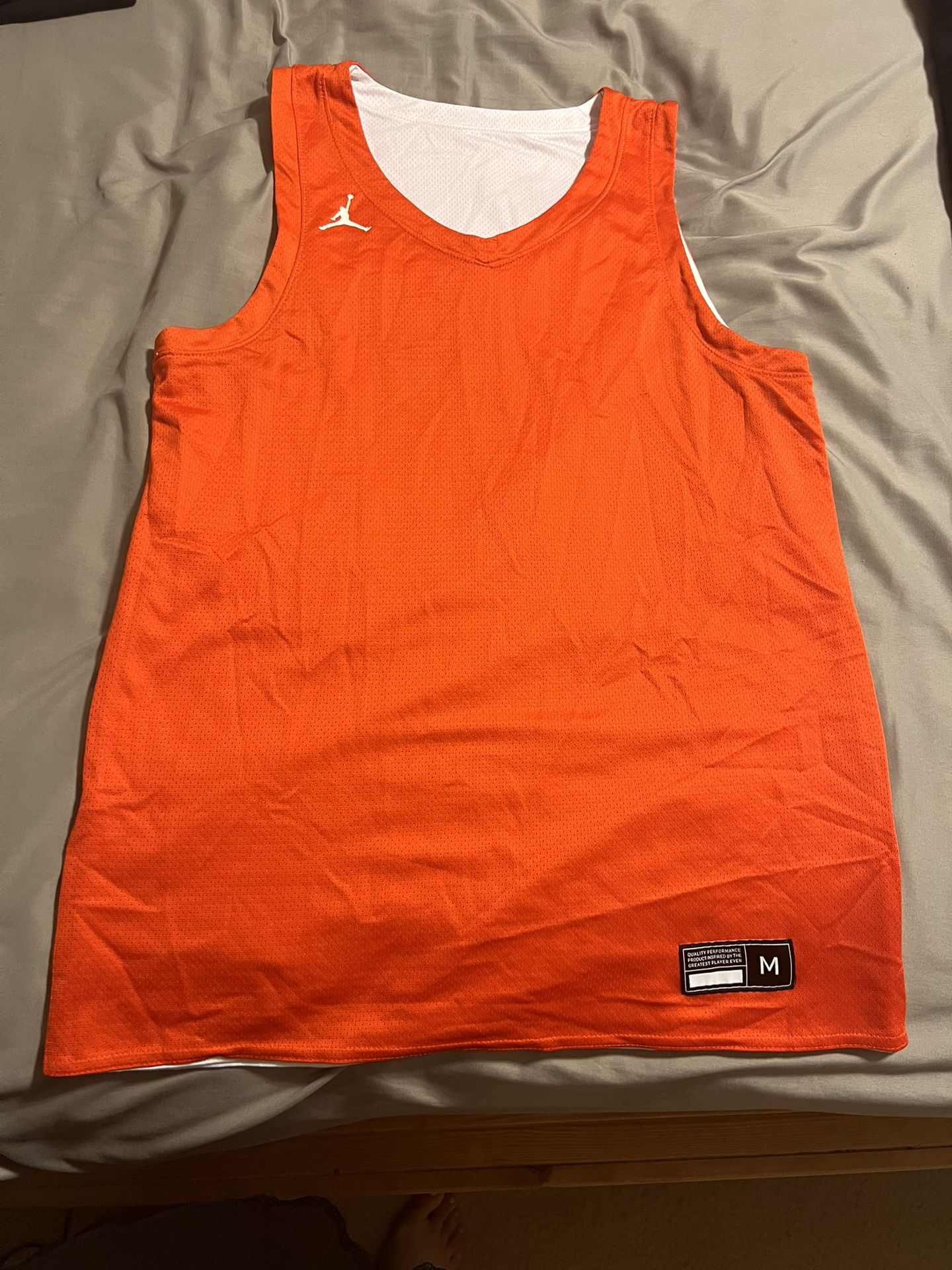Nike Jordan Reversible Orange/White  Basketball Jersey Medium 