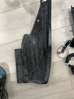 370Z Driver Side Left Rear Fender Cover