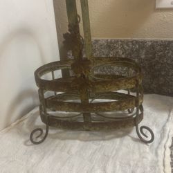 Metal Wine Bottle Holder 