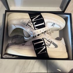Men Valentino Shoes 