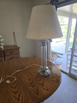 clear glass column table lamp