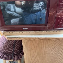 Microwave Oven