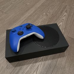 XBOX SERIES S 1TB + WIRELESS CONTROLLER + TURTLE BEACH WIRELESS HEADSET
