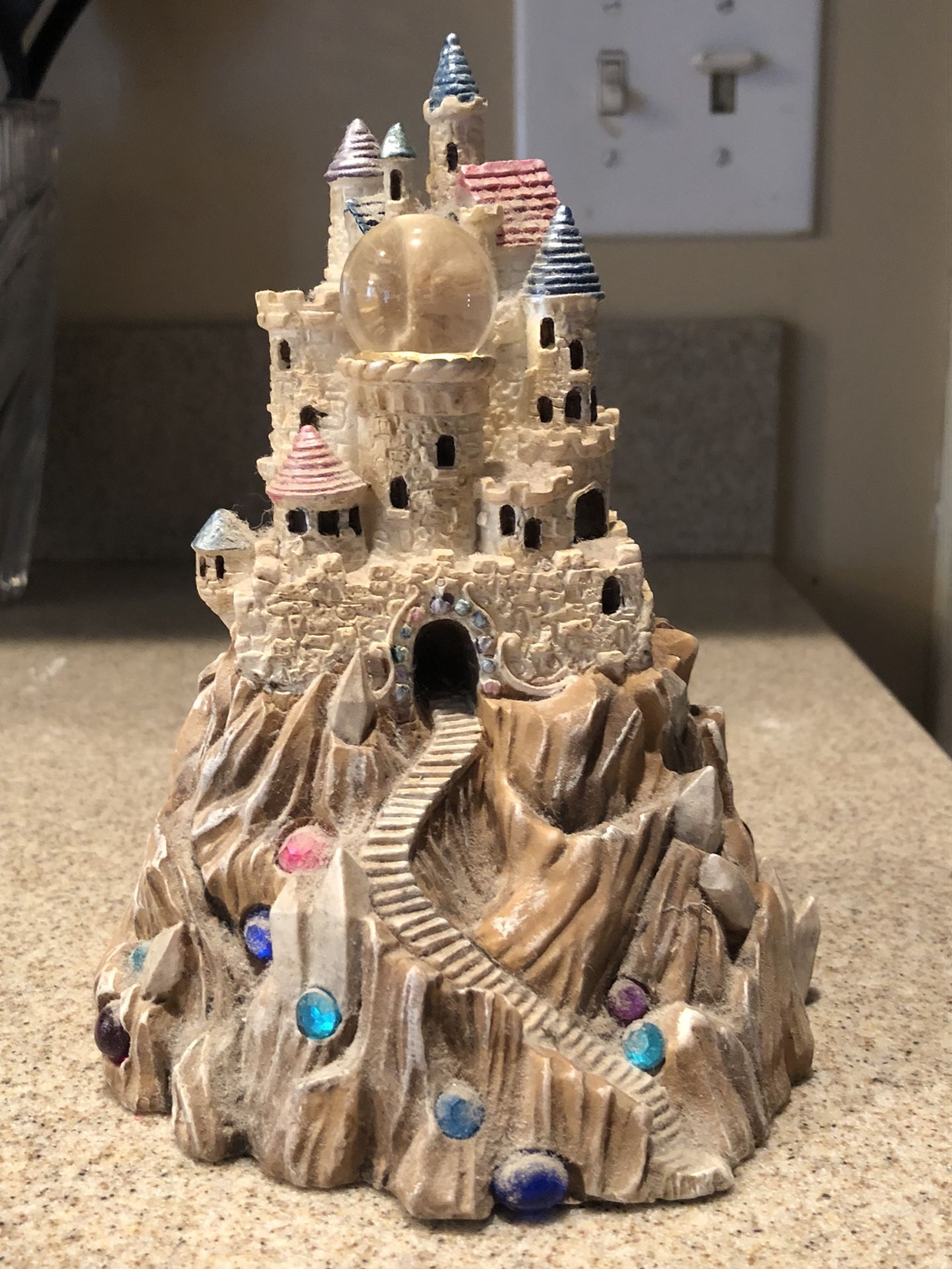 Castle music box plays Camelot
