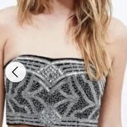 Kimchi Blue Beaded Black Velvet Bustier      Size M Women’s Clothing