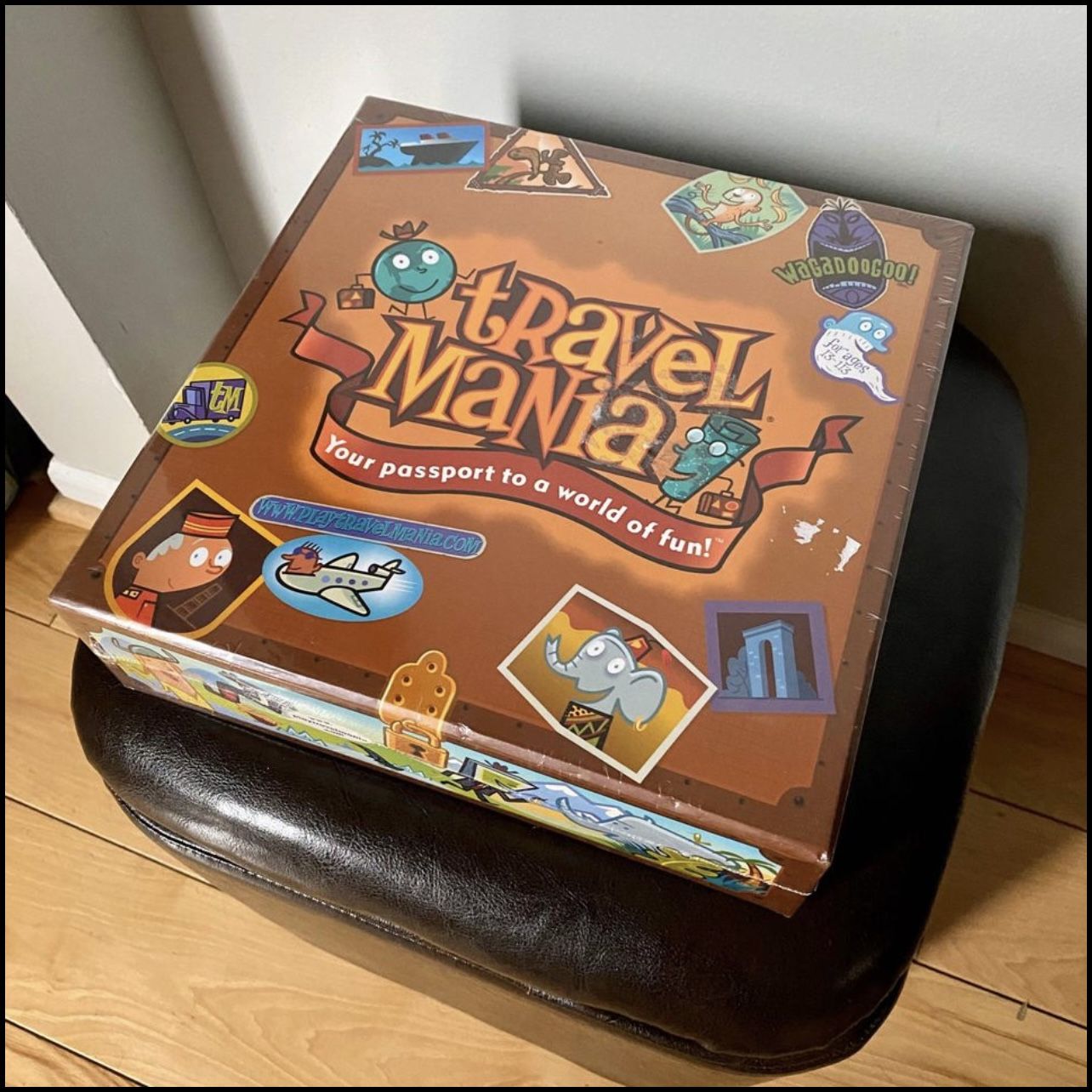 NEW IN BOX TRAVEL MANIA BOARD GAME!