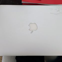 AppleMac Laptop 