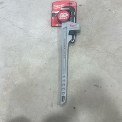 Milwaukee 24” Aluminum Pipe Wrench