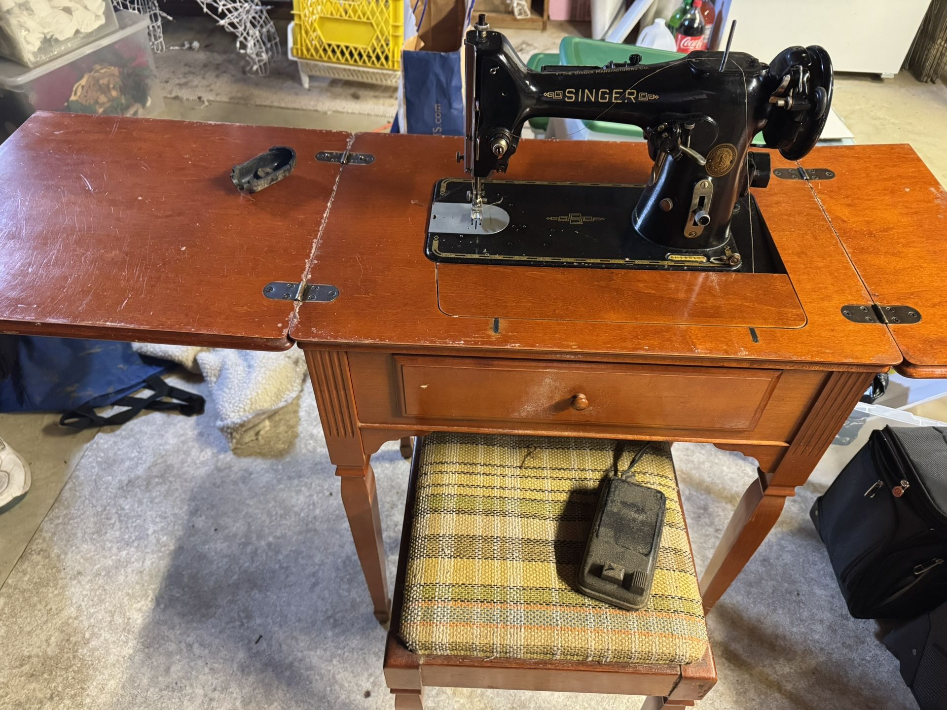 1948 Singer Sewing Machine Table