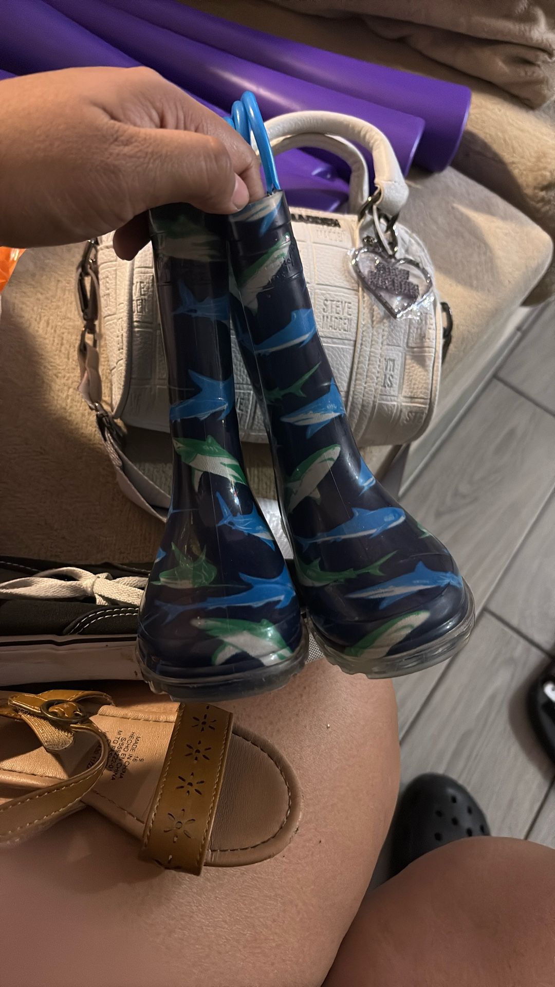 Toddler Boy Light Up Rain boots Size 8