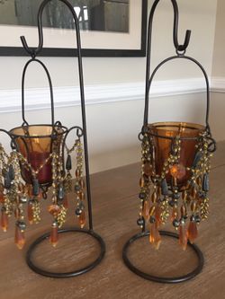2 candle holders