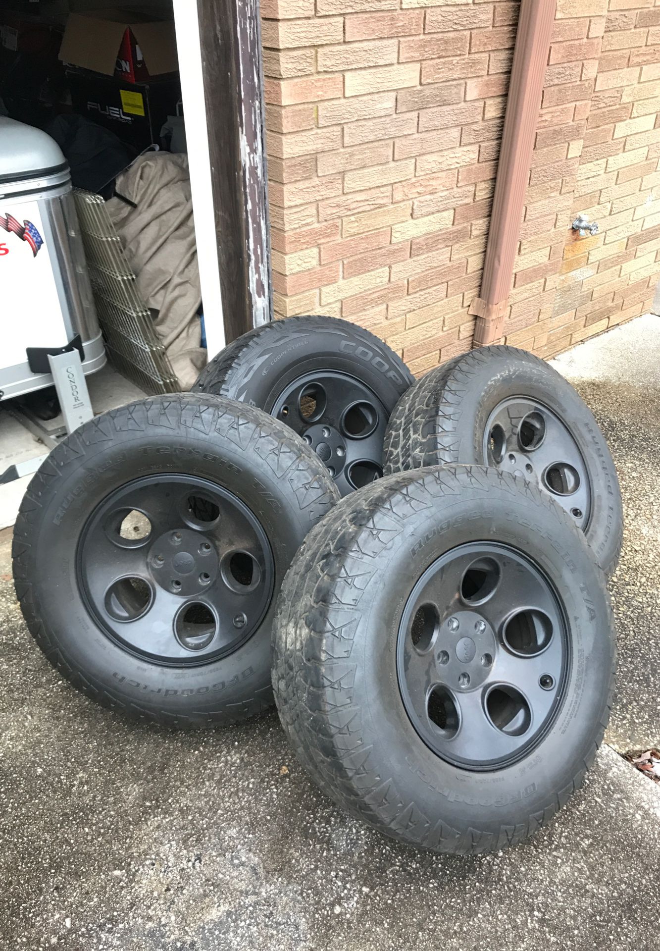 JEEP WRANGLER 5x5 set of 4 AEV Black Alloy wheels