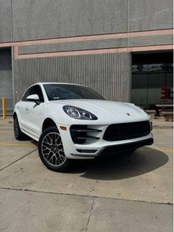 2015 Porsche Macan