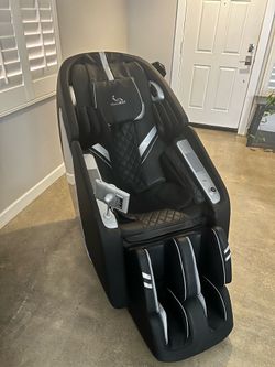 Massamax 4D Zero Gravity Massage Chair