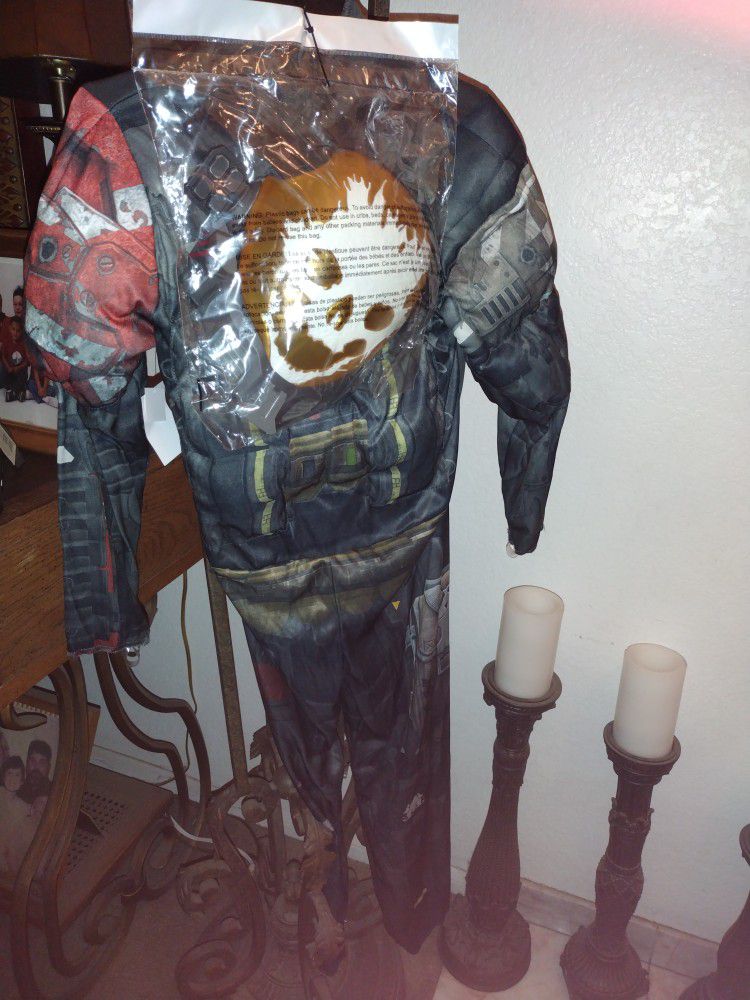  Halo Spartan Emile Muscle Boys Halloween Costume Size Small (4-6)