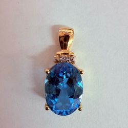 10K Gold, Diamond & Swiss Blue Topaz Pendant 