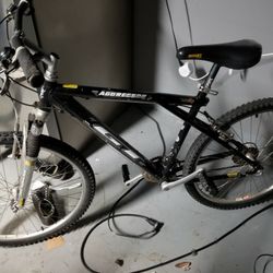 GT Mountain bike 