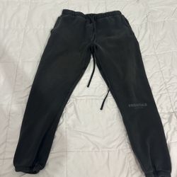 Fear of God Essentials sweatpants