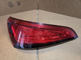 13-17 Audi Q5 SQ5 Rear Left Driver Side Taillight LED OEM TESTED