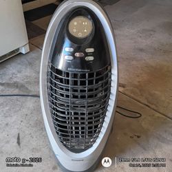 Honeywell evaporative air cooler for indoor use