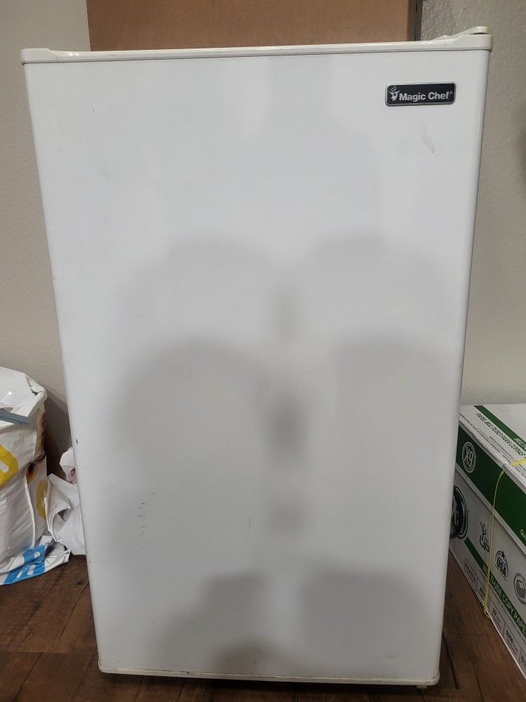 Mini Refrigerator