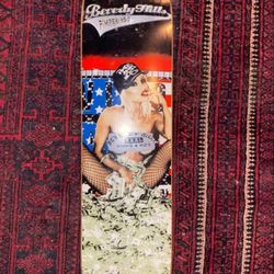 Beverly hills pimps and hos skateboard used collectors item