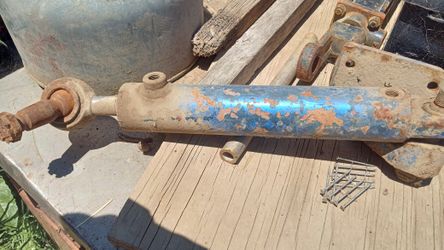 Hydrolic Pumps $30 Each $60 For Both 