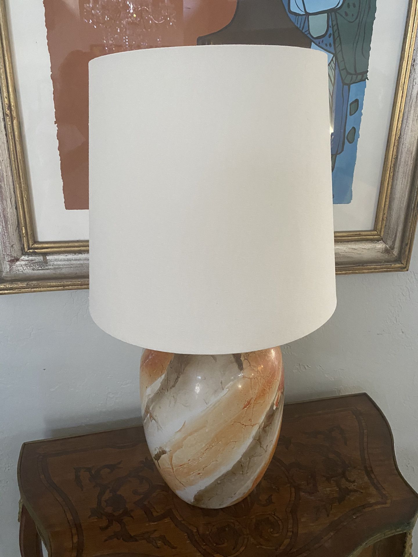 Table Top Lamp w Shade