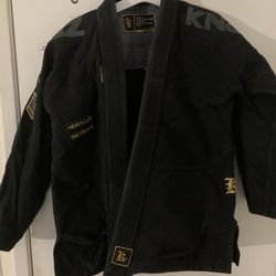 KINGZ Jiu Jitsu Gi Heavy Lies The Crown A1