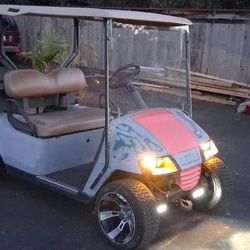 E-Z-GO Golf Cart Lowered Works Perfect Asking $2000 Obo