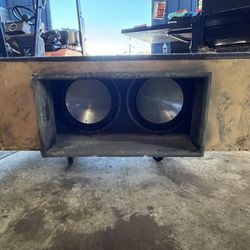2 15” Rockford Fosgate Subwoofer