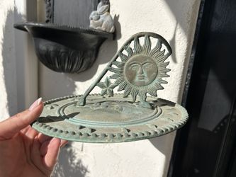 Vintage Celestial Sun Moon Stars Sundial Metal Garden Decor Verdigris Patina 10” HEAVY Brass Art Table Indoor Centerpiece Table