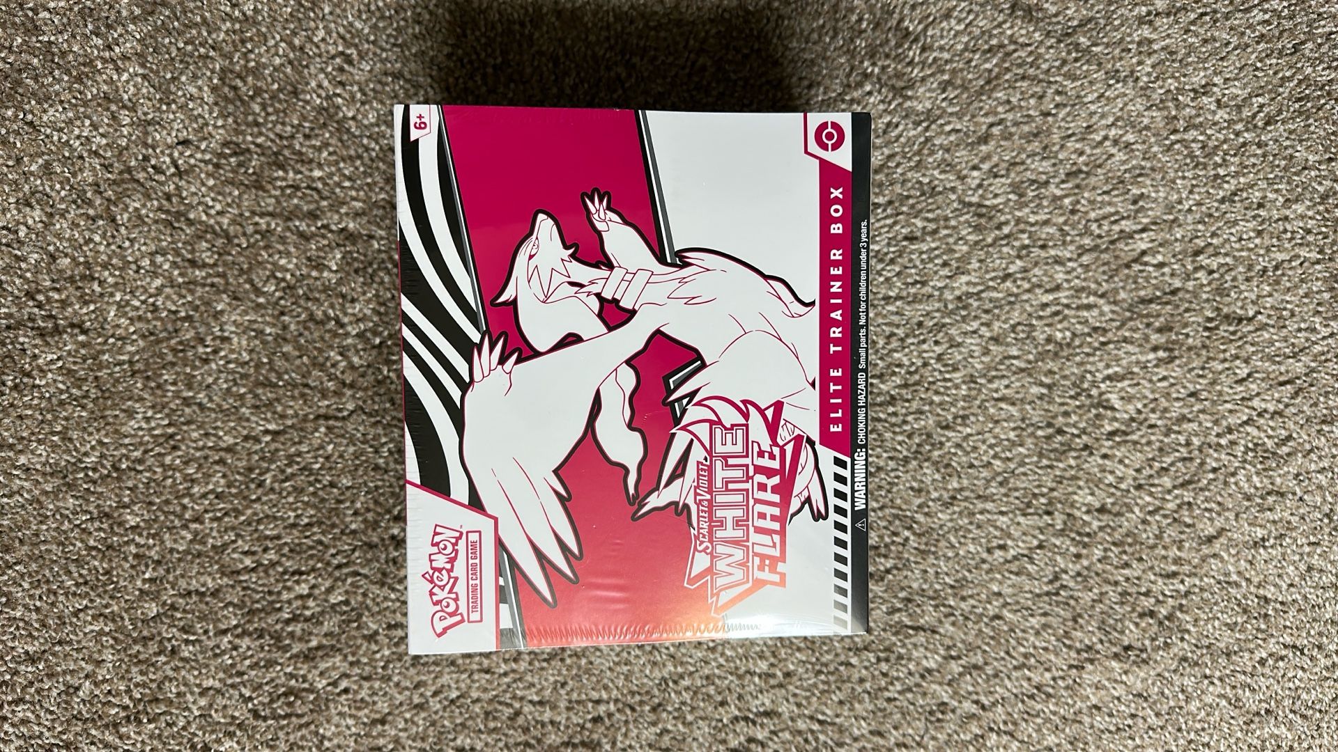 White Flare ETB